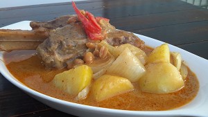 Lamb shank Mussaman